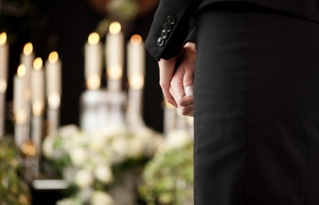 The Differences Between a Funeral and Celebration of Life