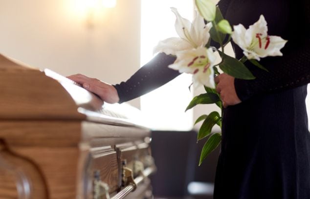 10 Things You Should Never Do at a Funeral