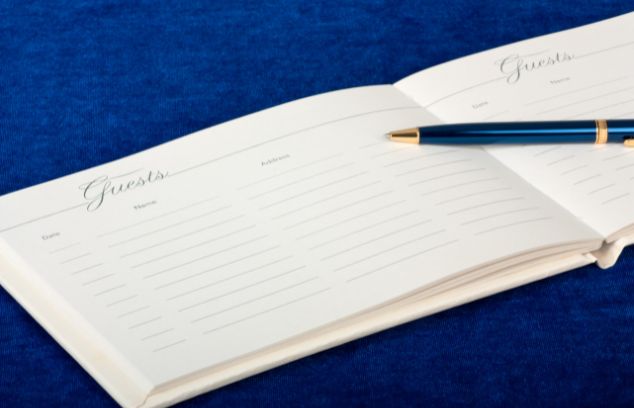 4 Reasons Why You Need a Funeral Guest Book