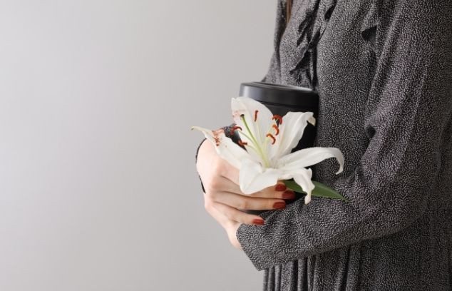Cremation vs. Burial: Which Is Right for You
