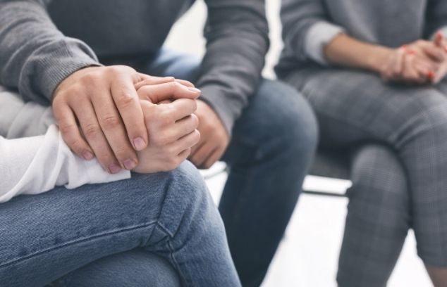 Signs That It’s Time To Seek Grief Counseling